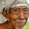 Portrait d'un vieil homme, Bali, Indonésie sur Jan Fritz