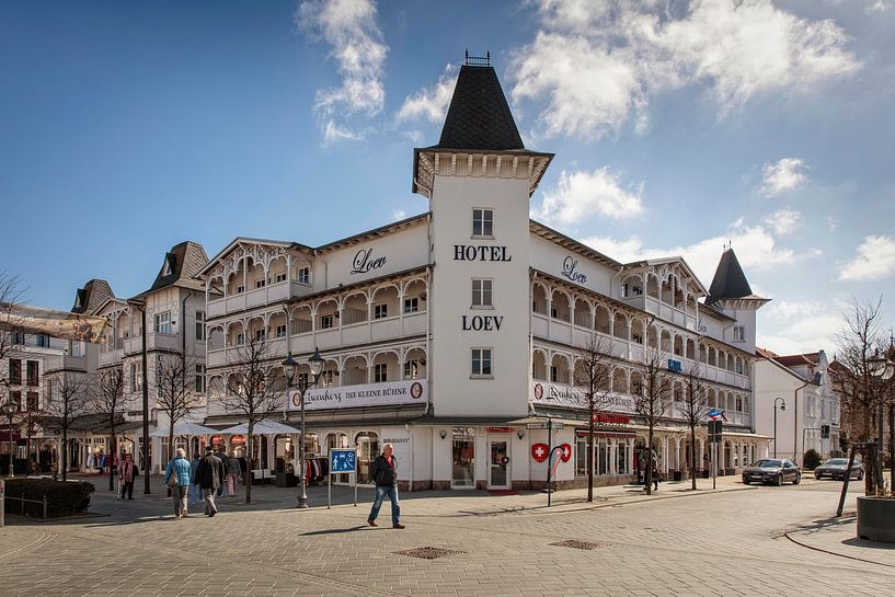 Binz by Rob Boon