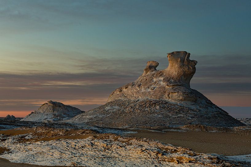 Sunset at White Desert National Park in Egypt by Gerwald Harmsen