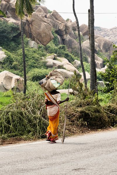 The Weight of Everyday Life by Frank Photos