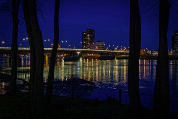 Venlo | Plan du soir des hautes eaux de la Meuse sur Jos Saris