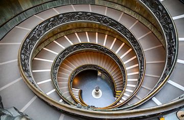 Bramante staircase by Jaco Verheul