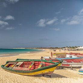 KaapVerdië, voor de kust van Senegal, het eiland Sal met zijn frisse kleuren van ingrid schot