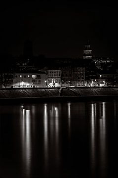 Arles (Frankreich) bei Nacht (lange Belichtungszeit) von Werner Lerooy