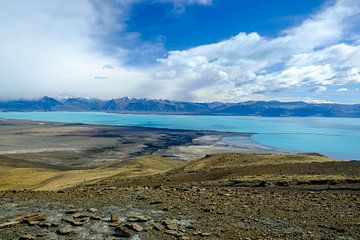 Panorama Lago Argentino, Patagonië, Argentinië van Geert Smet