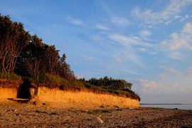 Steep coast in winter by Ostsee Bilder