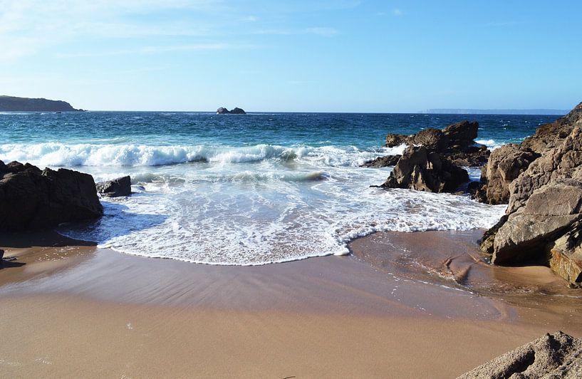 Pors Peron Bay, Brittany, France by Lynda Cookson