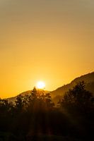 Gouden zonsondergang Preikestolen