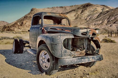 Wreck in the Desert