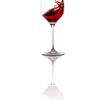 Le vin rouge se répand dans le verre à vin sur Thomas Prechtl