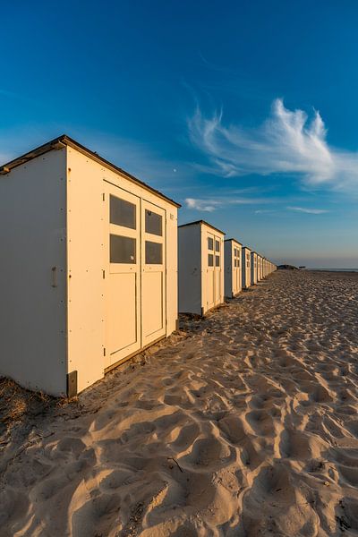 Texel - Paal 28 cabines de plage - beau coucher de soleil sur Texel360Fotografie Richard Heerschap