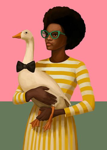 Stijlvolle vrouw met een gans in een gestreepte jurk