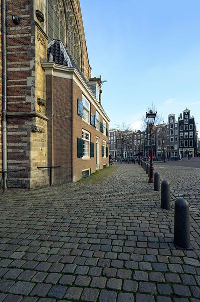 Oude kerkplein Amsterdam van Peter Bartelings