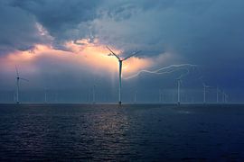 Lightning over the Water Mark III by Bfec.nl
