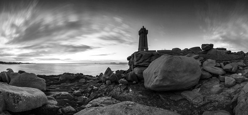 Leuchtturm in der Bretagne - Phare de Ploumanac’h von Frank Herrmann