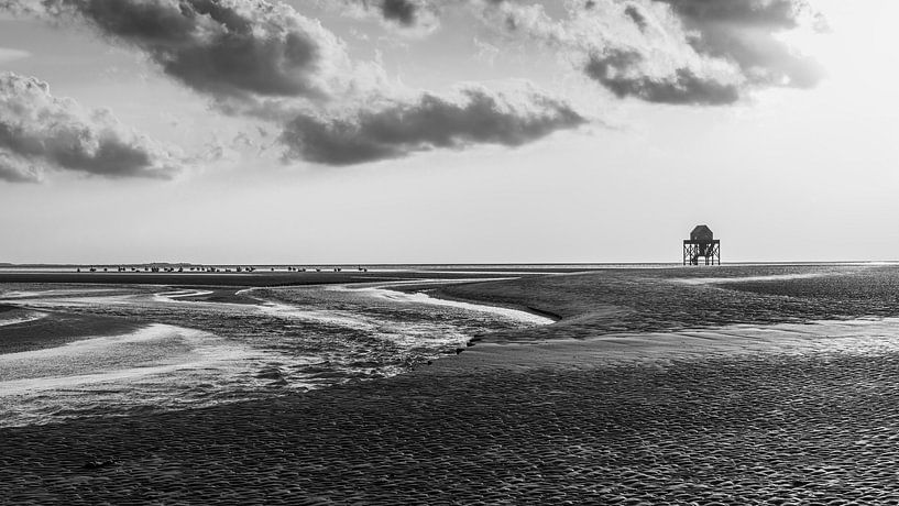 The lookout De Kalkman on Engelsmanplaat a sandbar in the Wadden Sea by Marga Vroom