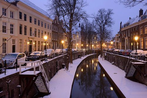 Nieuwegracht à Utrecht entre Paulusbrug et Pausdambrug sur Donker Utrecht