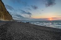 Fantastische zonsondergang aan de Normandische kust van Patrick Verhoef thumbnail