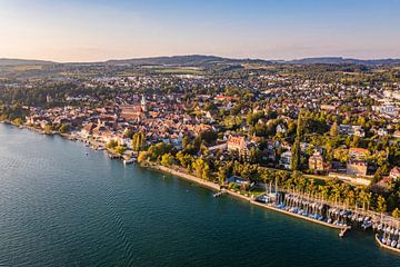 Luchtfoto van Überlingen aan het Bodenmeer