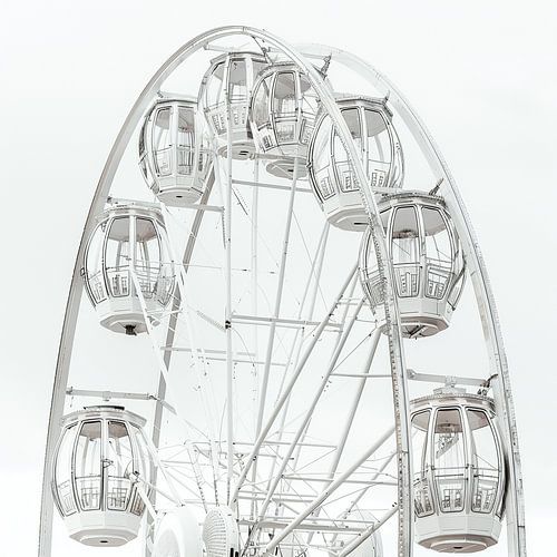 Ferris Wheel Trip - Fairground Fun at New Heights