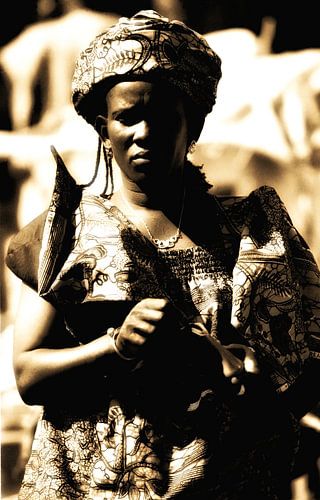 woman in djenne