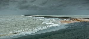 Storm bij de Eemshaven van Koos de Wit