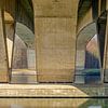 Symmetrie in Beton von Frans Blok - Fotos, Kunst und weitere Wanddekoration