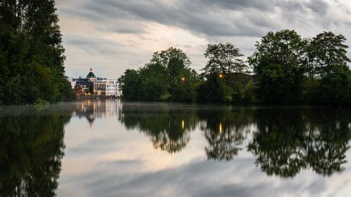 River De Vecht vista, with OpBuuren in the background (near Utrecht, The Netherlands)