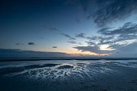 Linien am Strand