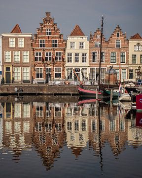 Haven in Goes, oude panden met reflectie van Patrick Fotografeert