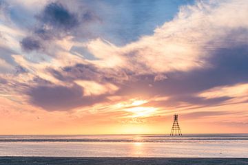 Coucher de soleil sur la mer des Wadden sur Alex Hoeksema