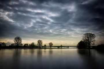 Bridge over Troubled Water van Geert Roelofs