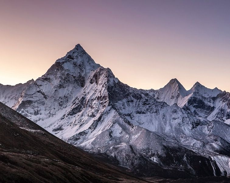 Mount Everest by Hello Pompoyo