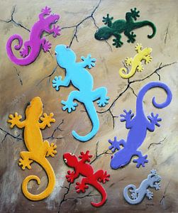 Lézards multicolores grimpant sur un mur, motif 2