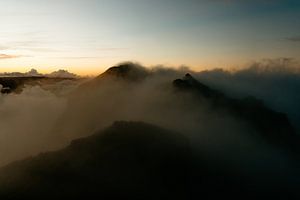 Au-dessus des nuages