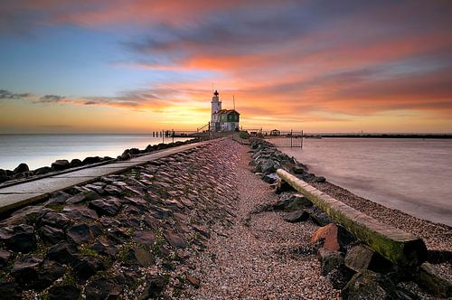 Paard van Marken bij zonsopkomst