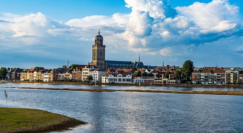 Magnifiques formations nuageuses au-dessus de Deventer von Klif Wiepkema