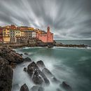 Tellaro before sunrise van Teun Ruijters thumbnail