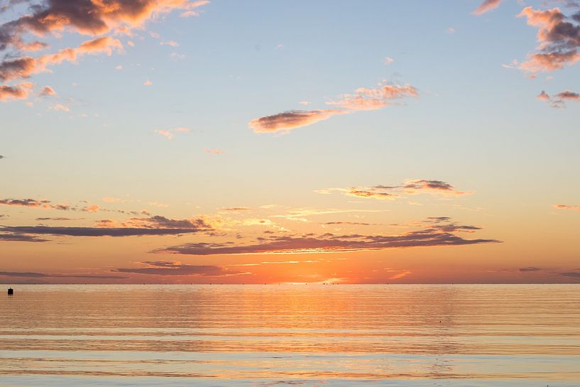 Sonnenuntergang an der spanischen Küste von Peter Haastrecht, van