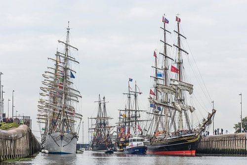 SAIL AMSTERDAM 2015: opening sluis IJmuiden