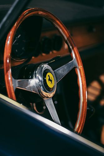 Detail klassiek stuur Ferrari