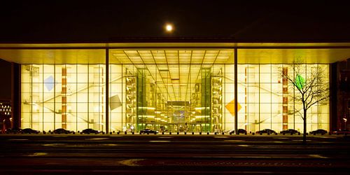 BERLIN Regierungsviertel Façade en verre- the facade