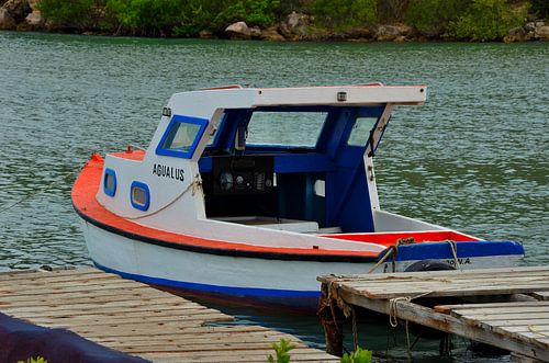 Vissersbootje in Curaçao