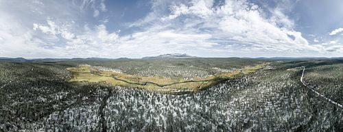 Paysage naturel norvégien - Panorama extrême pris par drone du Sølen