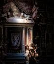 Die Göttin fängt einen Lichtstrahl im geheimnisvollen Hindu-Tempel von Eddie Meijer Miniaturansicht