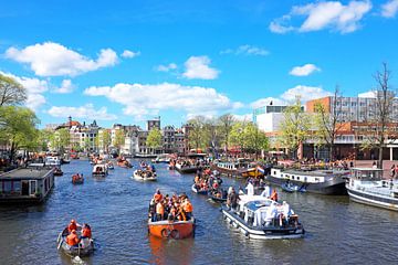 King's Day in Amsterdam on the Amstel by Eye on You