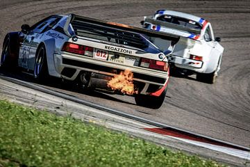 BMW M1 vs. PORSCHE 934-5 von David BILIEN