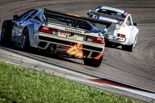 BMW M1 vs. PORSCHE 934-5