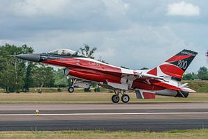 Équipe danoise de démonstration de F-16 en solo 2022 "Dannebrog".