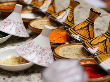 Marokkaanse kruiden in mini tajine